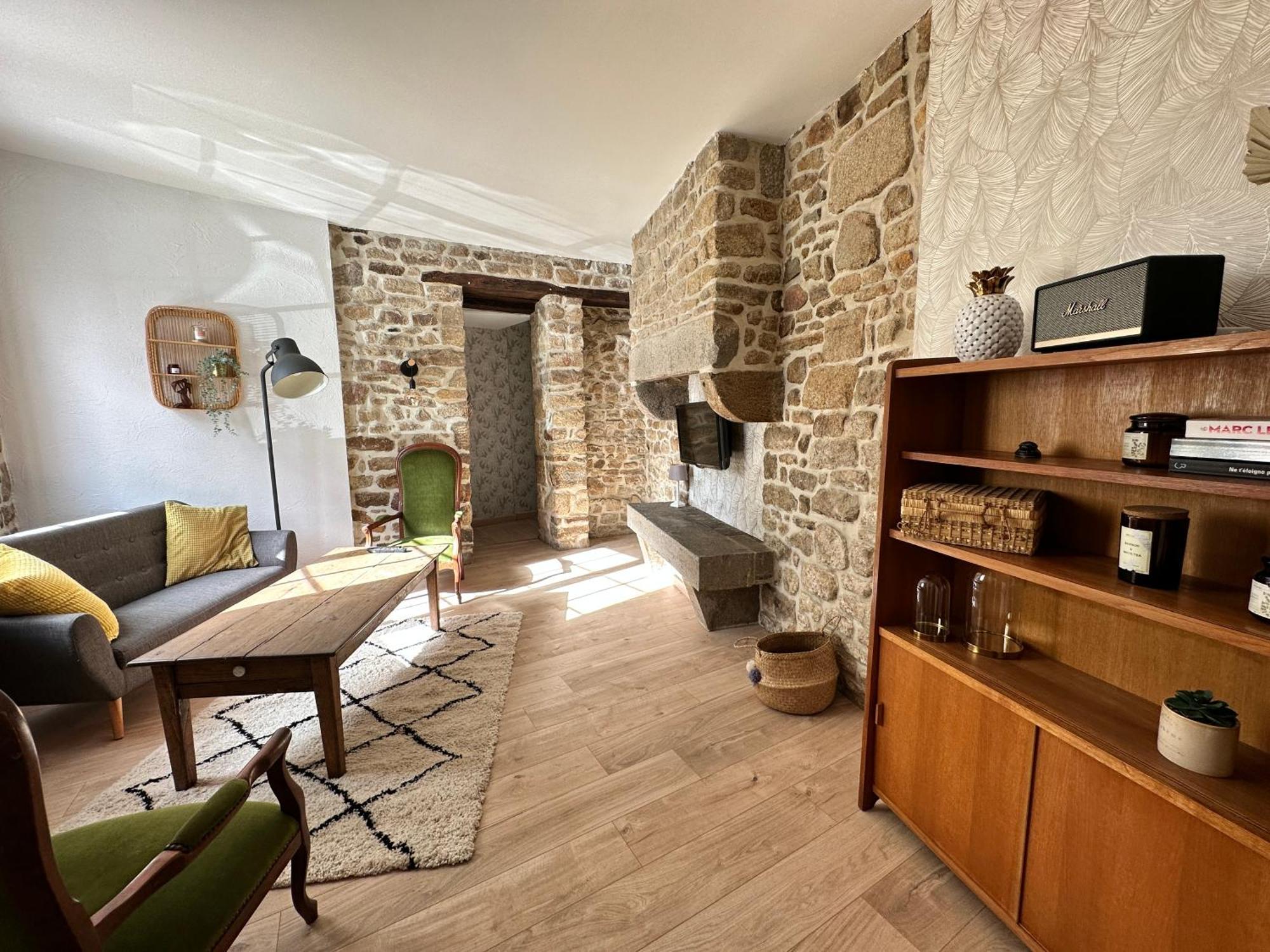 Petite Maison De Ville Авранш Екстер'єр фото